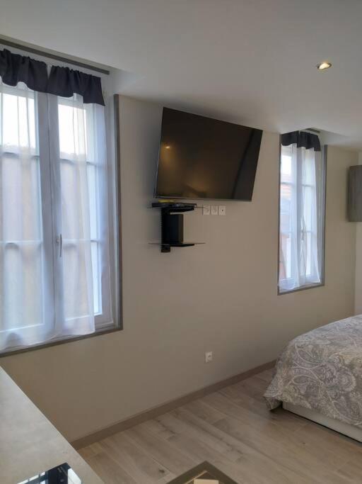 Cassiopee 3*** Apartment Fourchambault Exterior foto